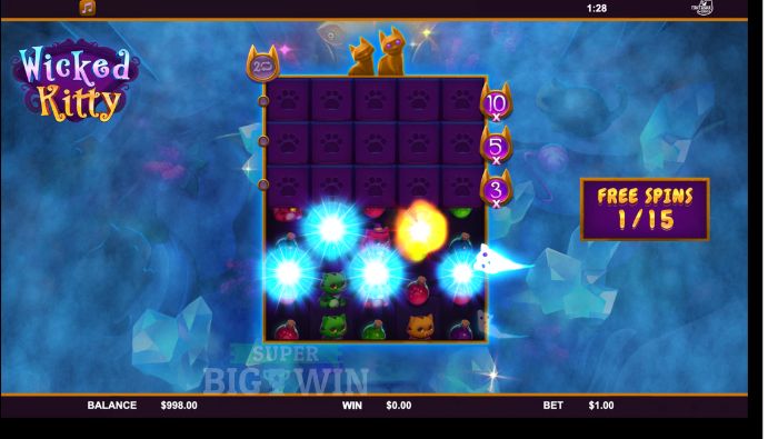 Mystery pattern feature in Wicked Kitty Slot