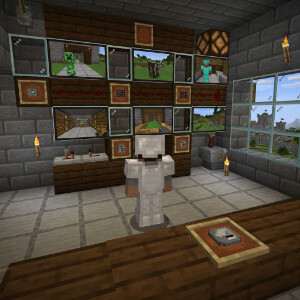 Featured thumbnail voor Minecraft: Java Edition met een in-game basis die op een bewakingskamer lijkt