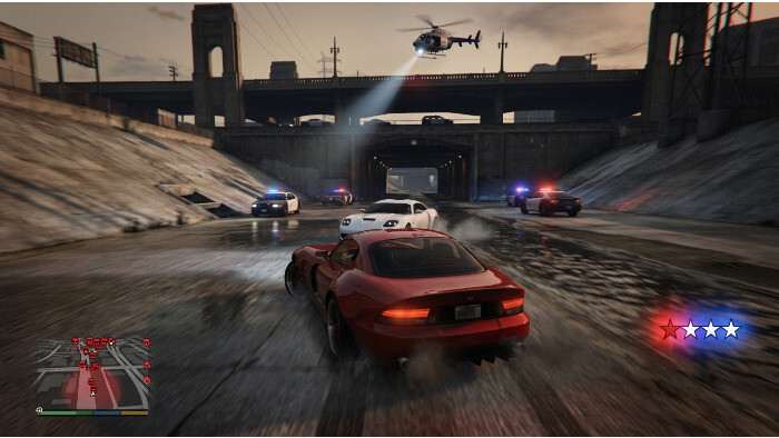 GTA featured thumbnail met politieauto en wanted sterren, passend bij tips om je wanted level te verlagen