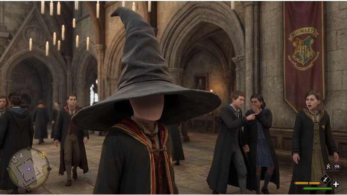 Hogwarts Legacy thumbnail met een magische hoed die het beeld bedekt, verwijzend naar de TikTok-hoedmeme