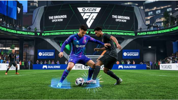 Vierkante thumbnail voor EA Sports FC 25 met PlayStation-spotlight en verwijzing naar nieuwe features